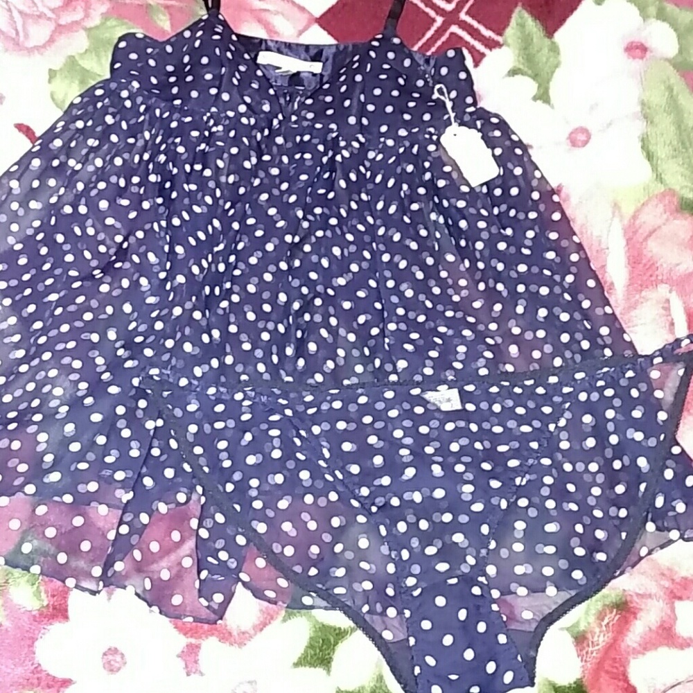 Sleep wear